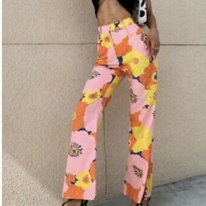 COPY - Small Zara funky floral pants